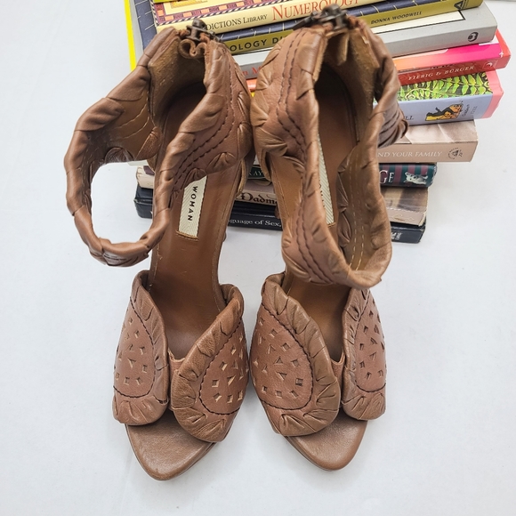 Zara Woman Brown Open Toe Leather Ankle Strap 5 inch High Heels Size 6.5 (37) - Picture 5 of 15